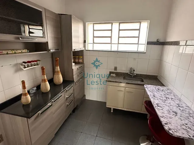 Apartamento 3 quartos e 1 banheiro, à venda, no bairro Santa Efigênia em Belo Horizonte