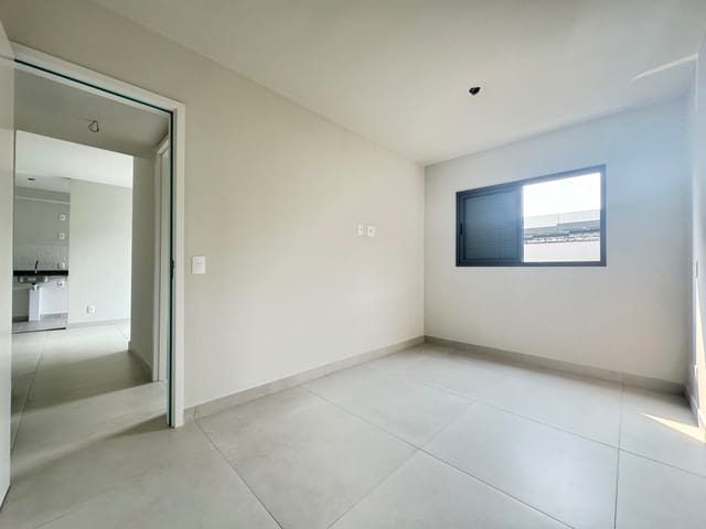 Foto do Apartamento - Sunny Downtown  | Yticon - Apto andar Térreo de 2 Dormitórios, c/ sacada com churrasqueira - à venda, Centro, Londrina, PR | In.Consulting