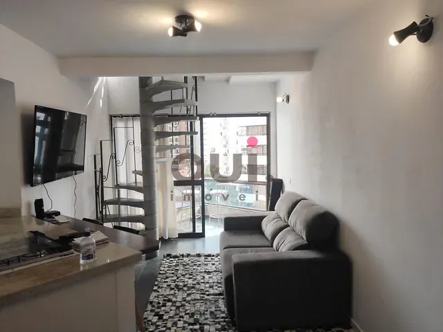 Apartamento 1 quarto e 2 banheiros, à venda, no bairro Aclimação em São Paulo