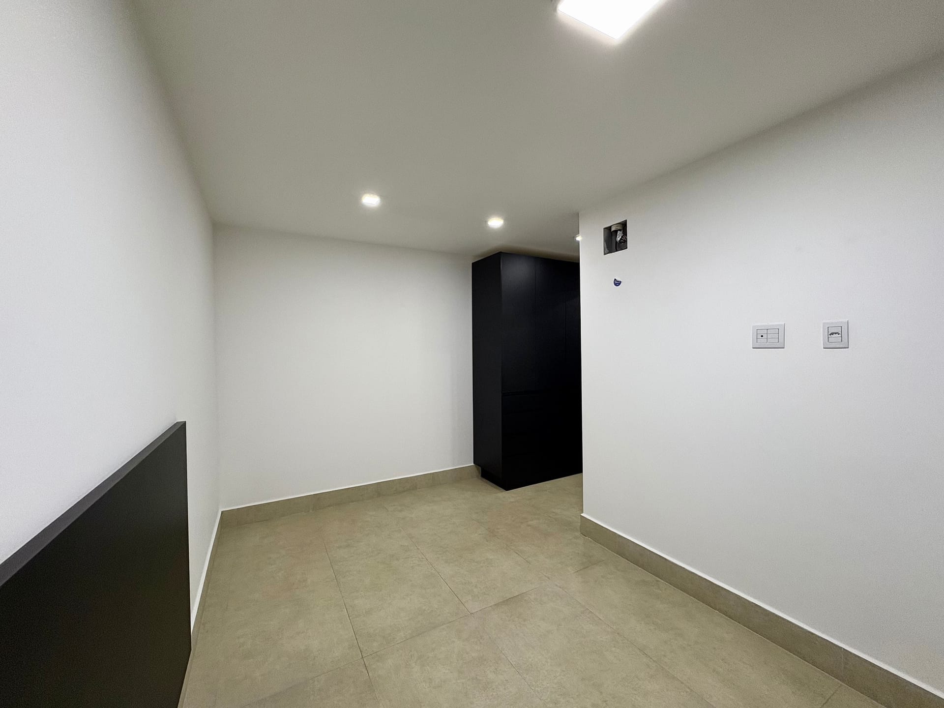 Apartamento à venda com 2 quartos, 70m² - Foto 17