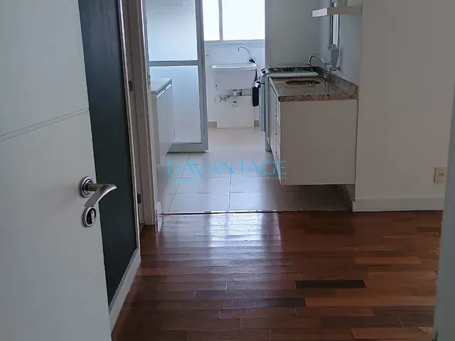 Apartamento para alugar, no bairro Cidade Monções em São Paulo