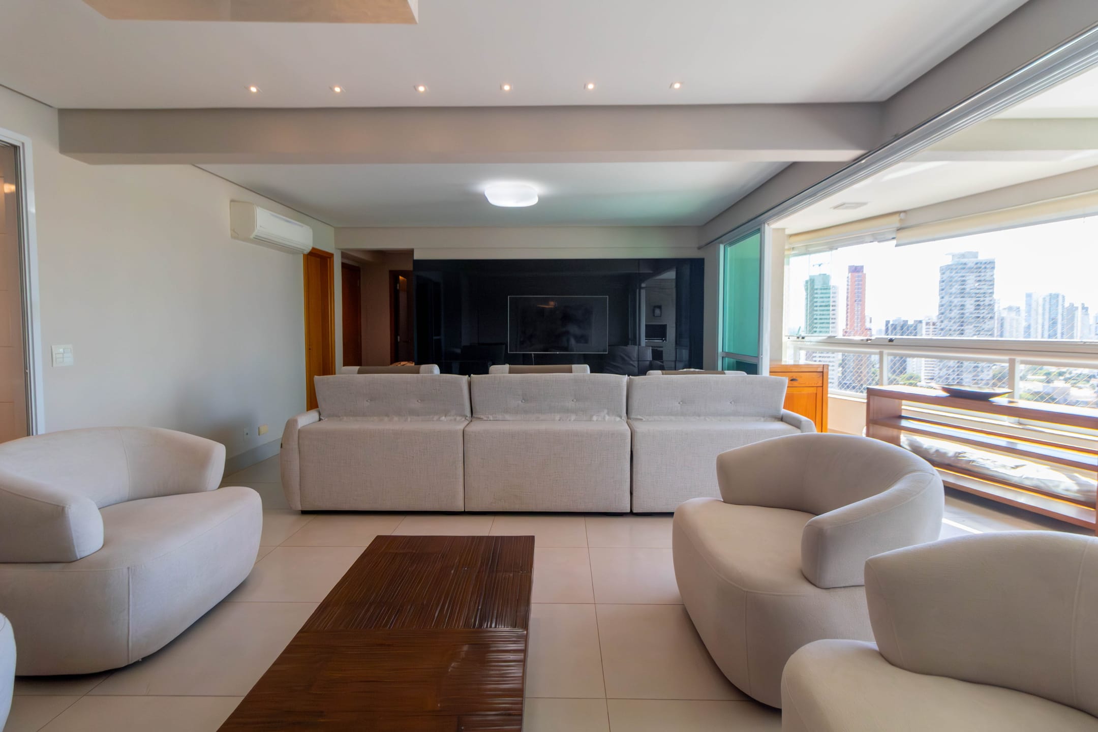 Apartamento à venda com 4 quartos, 176m² - Foto 6