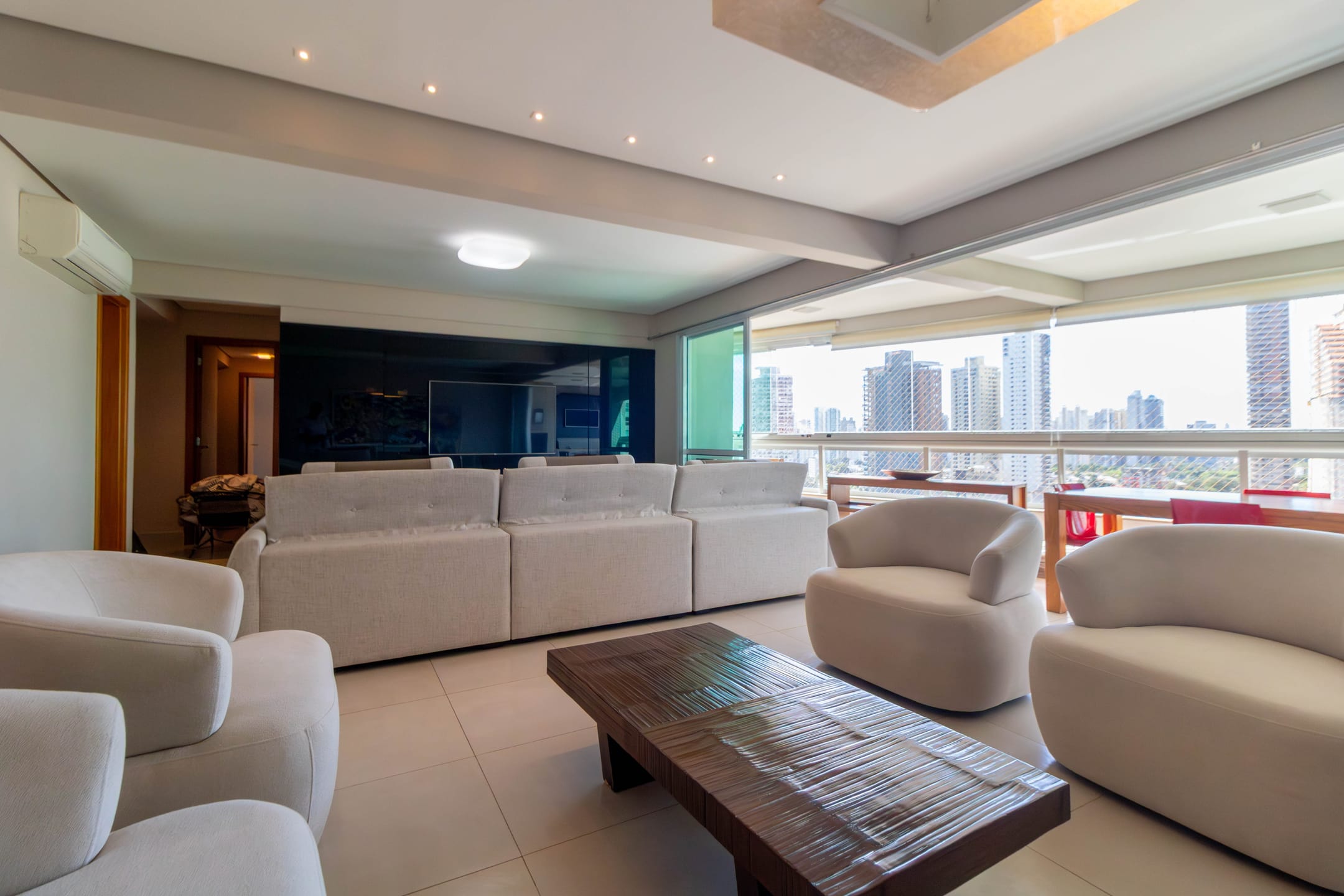 Apartamento à venda com 4 quartos, 176m² - Foto 5