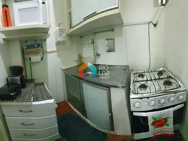 Apartamento com 40m² 1 quarto e 1 banheiro, à venda, no bairro Copacabana em Rio de Janeiro