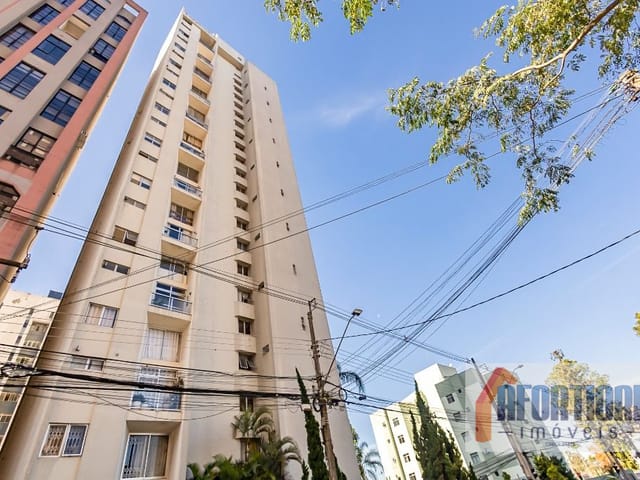 Apartamento 2 quartos e 1 banheiro, à venda, no bairro Cabral em Curitiba