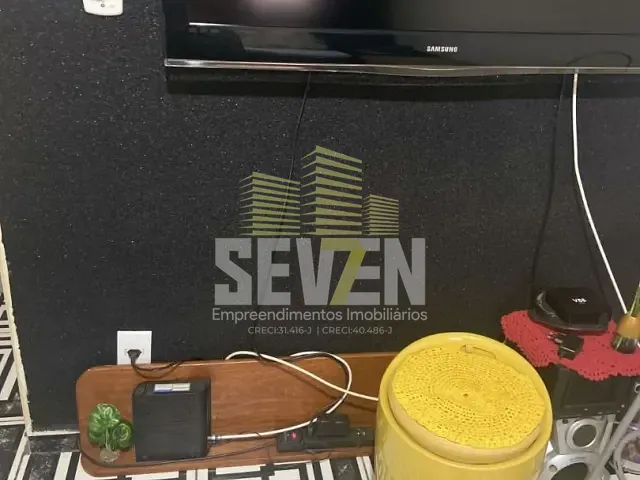 Apartamento com 42m² 2 quartos e 1 banheiro, à venda, no bairro Núcleo Habitacional Vereador Edson Francisco da Silva em Bauru