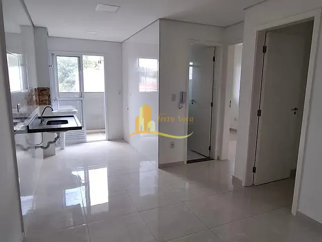 Apartamento 2 quartos e 1 banheiro, à venda, no bairro Vila Carmosina em São Paulo