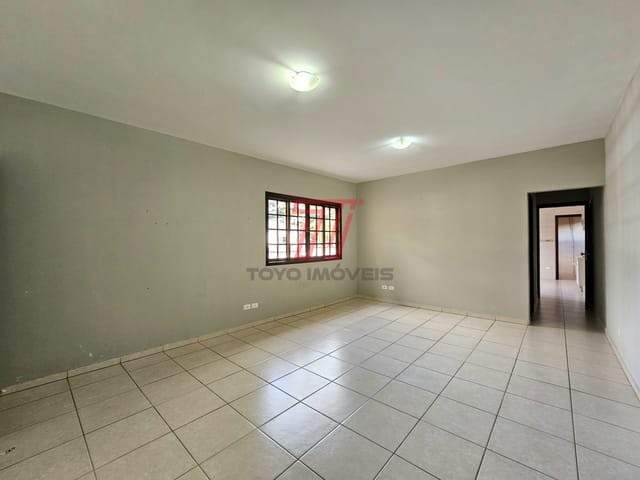 Apartamento 3 quartos e 2 banheiros, para alugar, no bairro Seminário em Curitiba