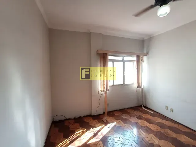Apartamento com 90m² 3 quartos e 2 banheiros, para alugar, no bairro Centro em São José do Rio Preto