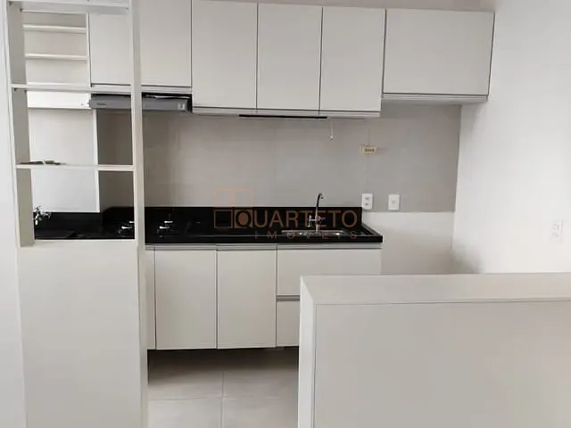 Apartamento 2 quartos e 1 banheiro, para alugar, no bairro Água Branca em São Paulo