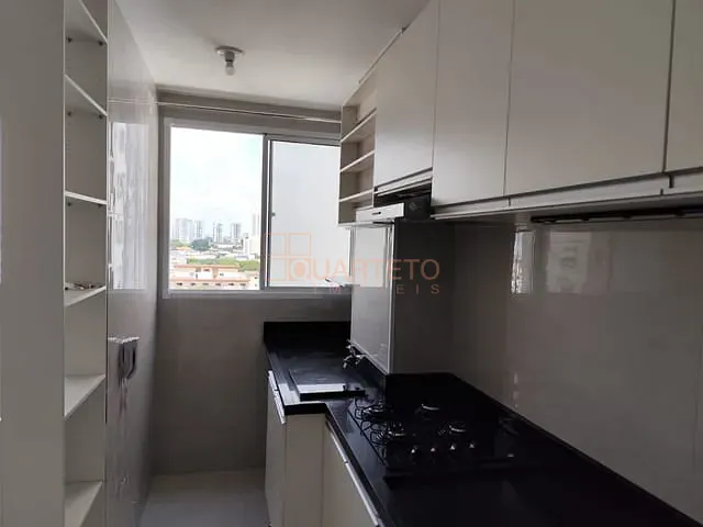 Apartamento 2 quartos e 1 banheiro, para alugar, no bairro Água Branca em São Paulo