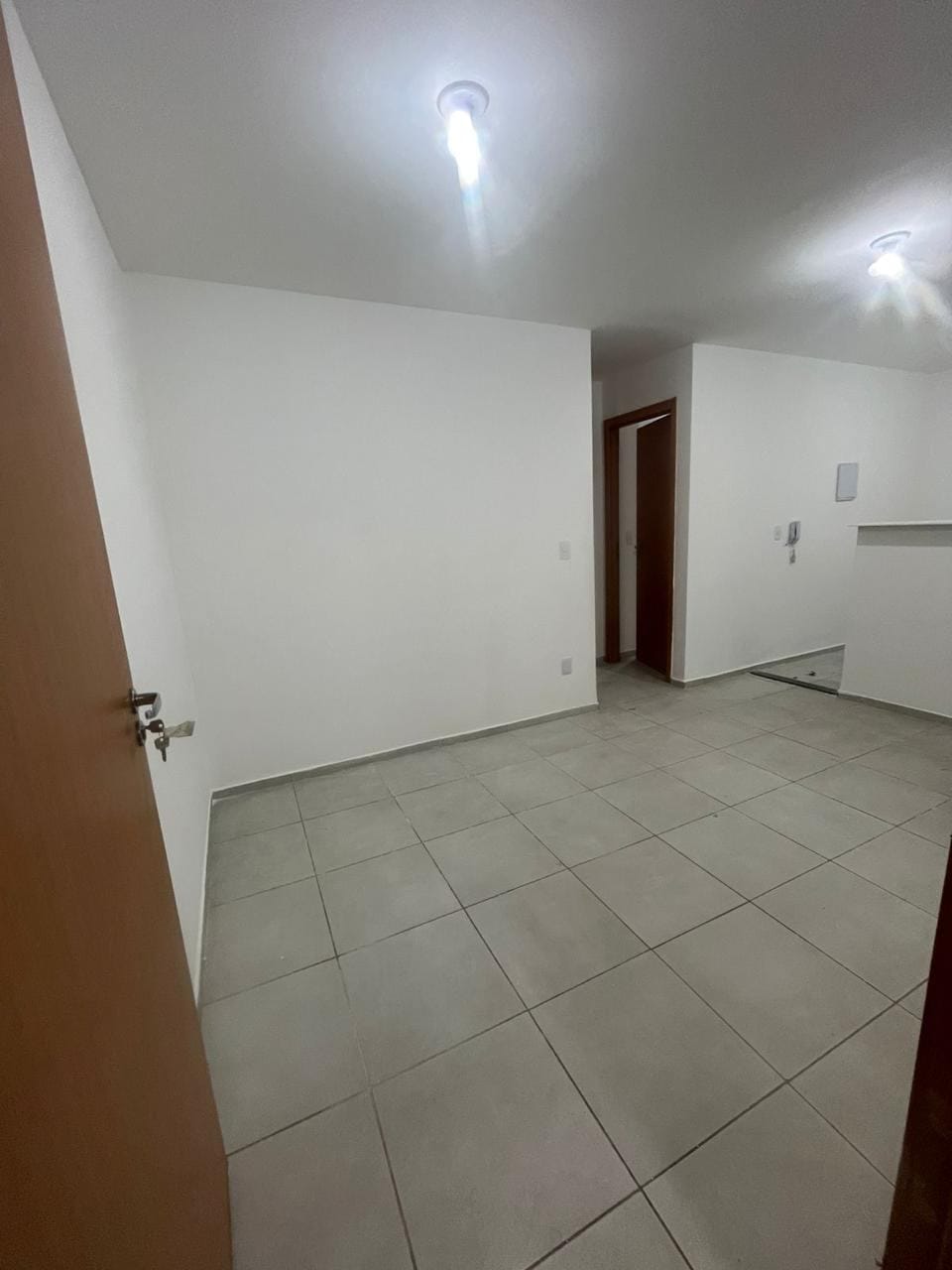 Apartamento à venda com 2 quartos, 39m² - Foto 4