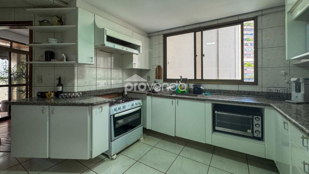 Apartamento, 3 quartos, 218 m² - Foto 9
