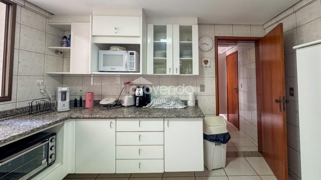 Apartamento, 3 quartos, 218 m² - Foto 10