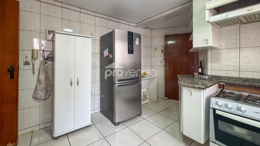 Apartamento, 3 quartos, 218 m² - Foto 11