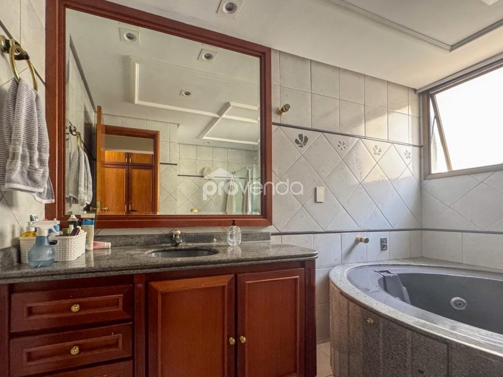 Apartamento, 3 quartos, 218 m² - Foto 25