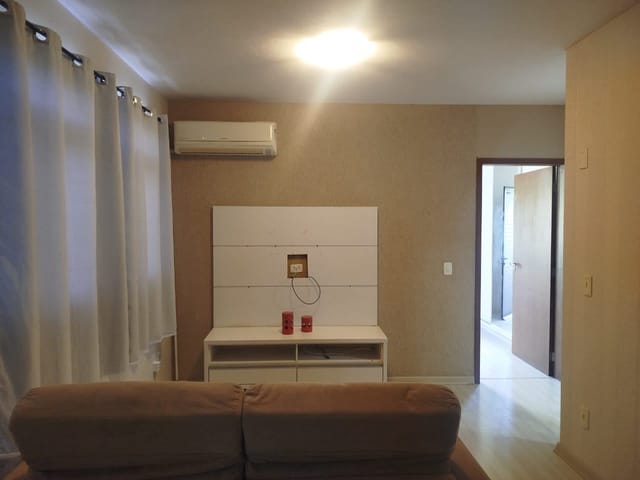Apartamento 1 quarto e 1 banheiro, para alugar, no bairro Ingleses do Rio Vermelho em Florianópolis