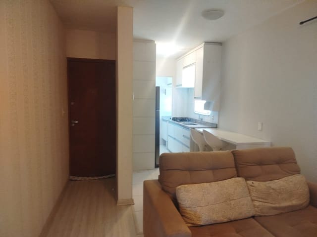 Apartamento 1 quarto e 1 banheiro, para alugar, no bairro Ingleses do Rio Vermelho em Florianópolis