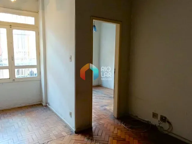 Apartamento com 79m² 2 quartos e 1 banheiro, à venda, no bairro Glória em Rio de Janeiro