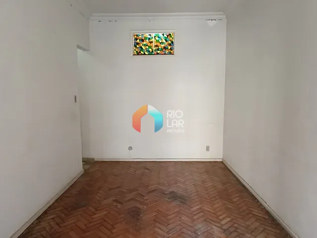 Apartamento com 79m² 2 quartos e 1 banheiro, à venda, no bairro Glória em Rio de Janeiro