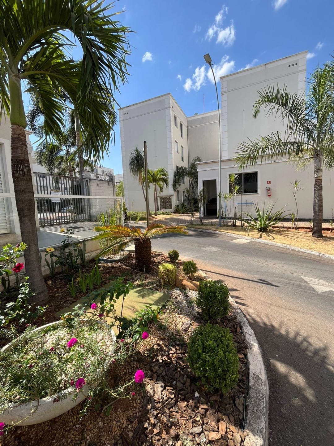 Apartamento à venda com 2 quartos, 47m² - Foto 1