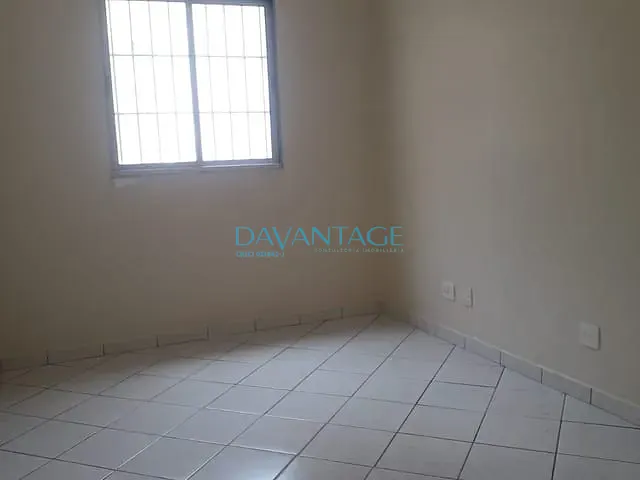 Apartamento com 70m² 2 quartos e 2 banheiros, para alugar, no bairro Lapa em São Paulo