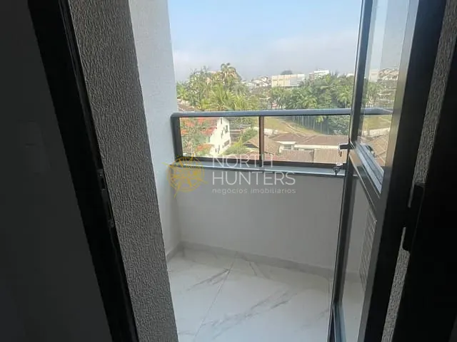 Apartamento com 66m² 1 quarto e 2 banheiros, à venda, no bairro Floresta em Joinville