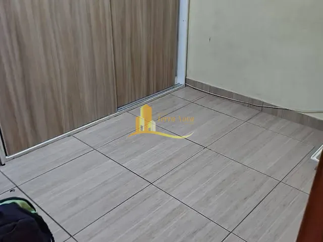 Apartamento 2 quartos e 1 banheiro, à venda, no bairro Vila Carmosina em São Paulo