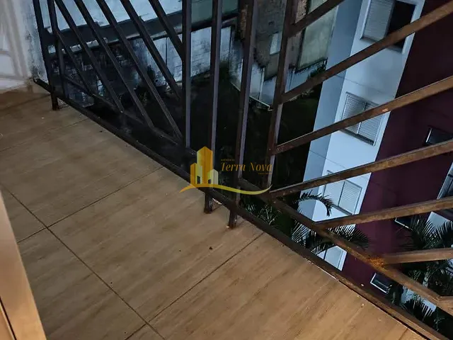 Apartamento 2 quartos e 1 banheiro, à venda, no bairro Vila Carmosina em São Paulo