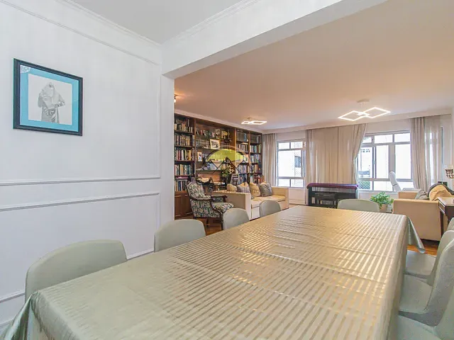 Apartamento com 154m² 3 quartos e 2 banheiros, à venda, no bairro Cerqueira César em São Paulo