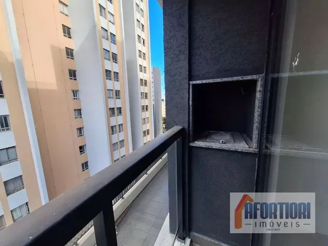 Apartamento 2 quartos e 1 banheiro, à venda, no bairro Água Verde em Curitiba