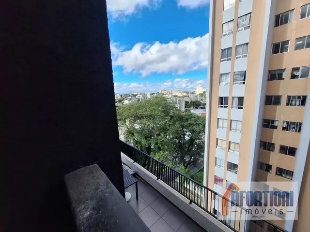 Apartamento 2 quartos e 1 banheiro, à venda, no bairro Água Verde em Curitiba