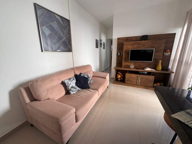 Apartamento 1 quarto e 1 banheiro, à venda, no bairro Ingleses do Rio Vermelho em Florianópolis