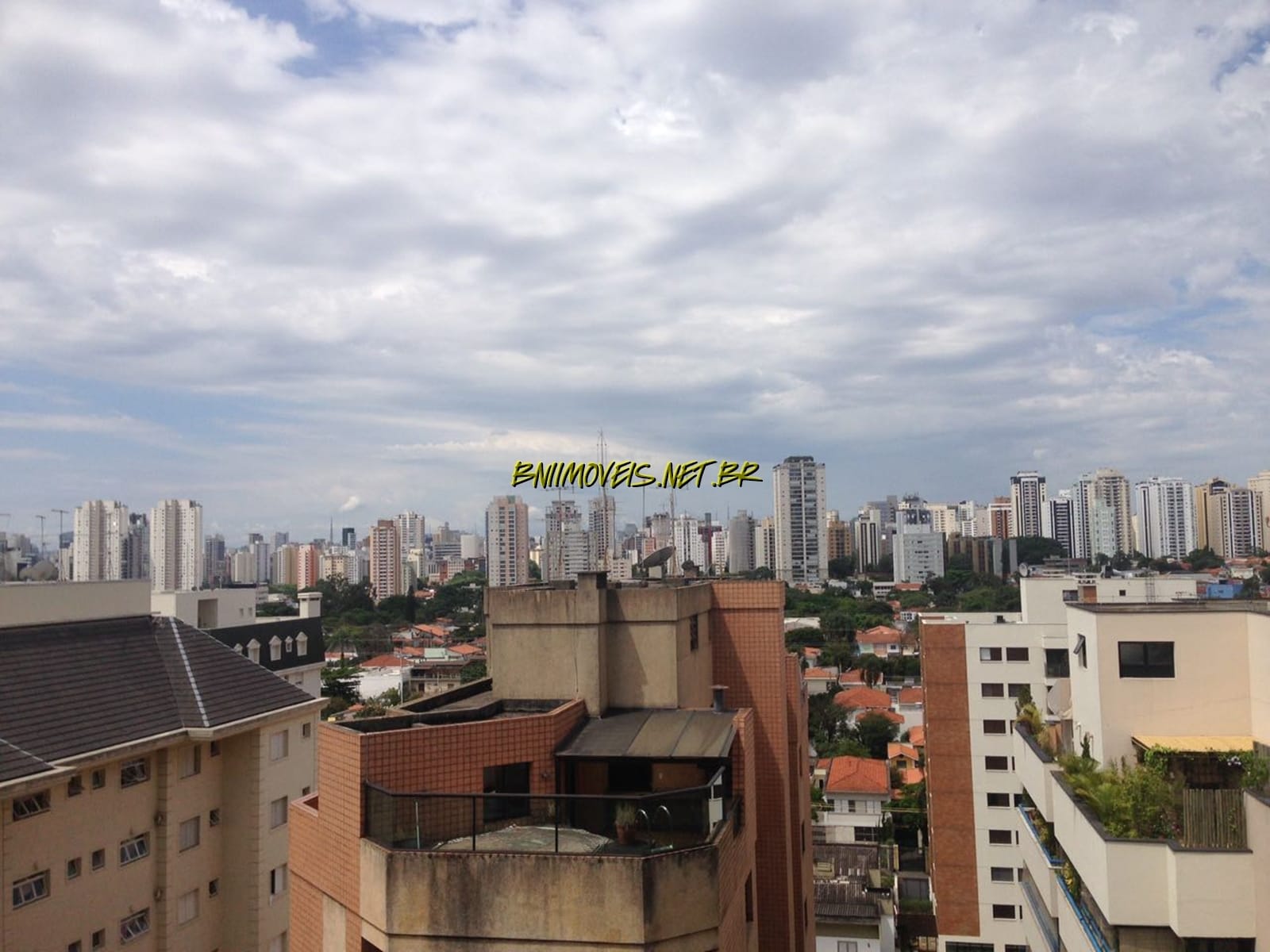 Apartamento à venda e aluguel com 3 quartos, 140m² - Foto 20
