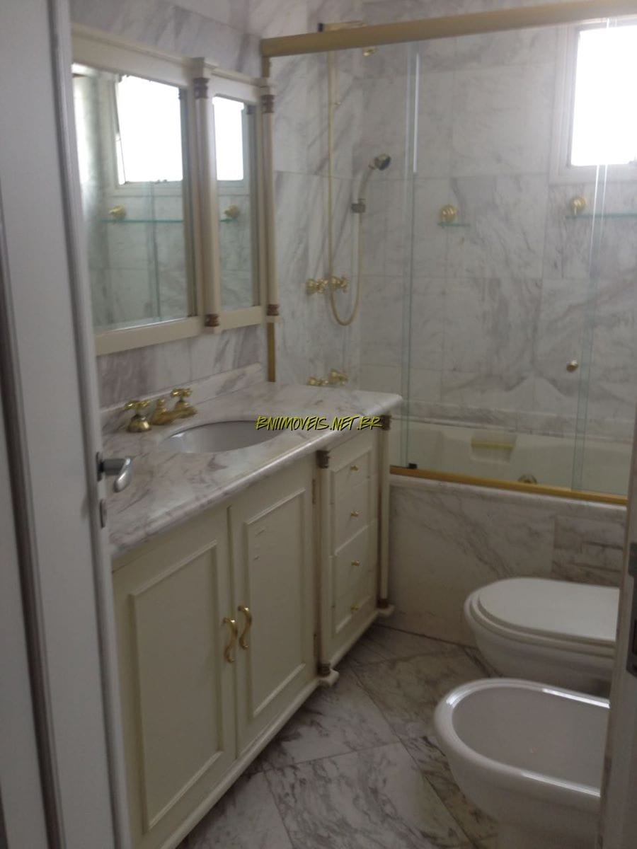 Apartamento à venda e aluguel com 3 quartos, 140m² - Foto 17