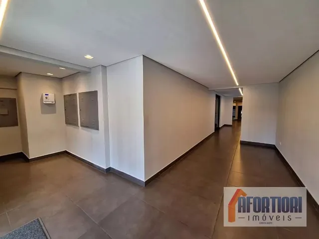 Apartamento 2 quartos e 1 banheiro, à venda, no bairro Água Verde em Curitiba