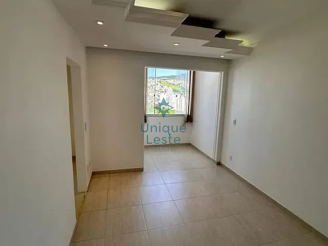 Apartamento 3 quartos e 1 banheiro, à venda, no bairro Santa Efigênia em Belo Horizonte