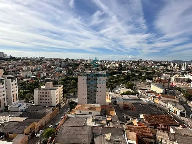 Apartamento 3 quartos e 1 banheiro, à venda, no bairro Santa Efigênia em Belo Horizonte
