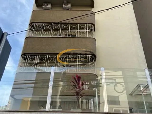 Apartamento com 196m² 3 quartos e 2 banheiros, à venda ou para alugar, no bairro Centro em Londrina
