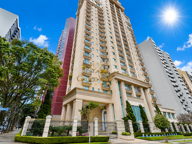 Apartamento com 308m² 3 quartos e 4 banheiros, à venda, no bairro Batel em Curitiba