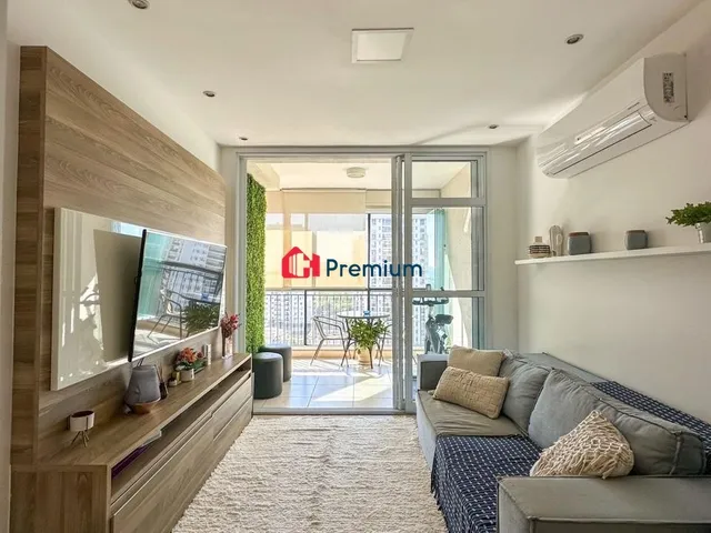 Apartamento 2 quartos e 2 banheiros, à venda, no bairro Jacarepaguá em Rio de Janeiro