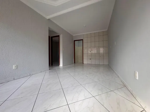 Apartamento 2 quartos e 1 banheiro, à venda, no bairro Ingleses do Rio Vermelho em Florianópolis