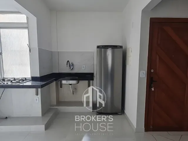 Apartamento 3 quartos e 2 banheiros, à venda, no bairro Centro em Vitória