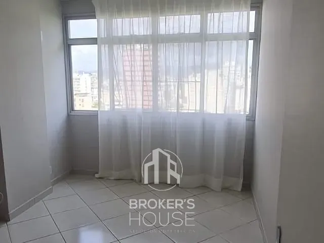 Apartamento 3 quartos e 2 banheiros, à venda, no bairro Centro em Vitória
