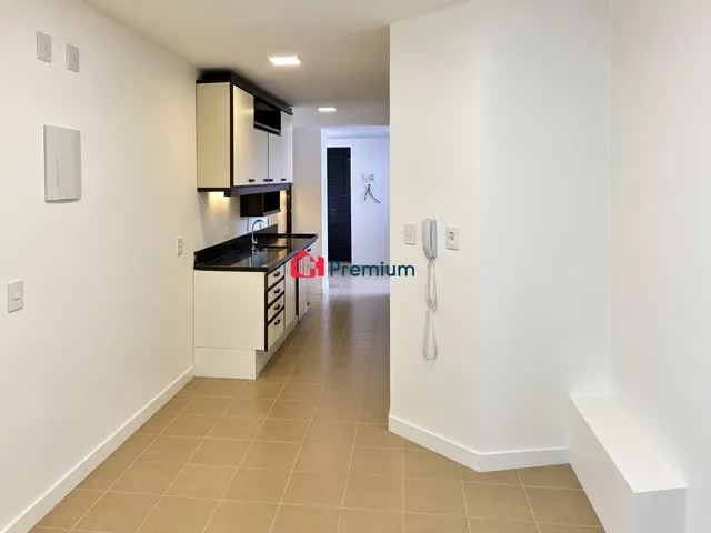 Apartamento 2 quartos e 3 banheiros, à venda, no bairro Barra da Tijuca em Rio de Janeiro