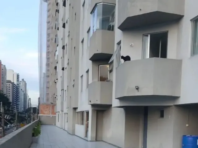 Apartamento 1 quarto e 1 banheiro, à venda, no bairro Bigorrilho em Curitiba
