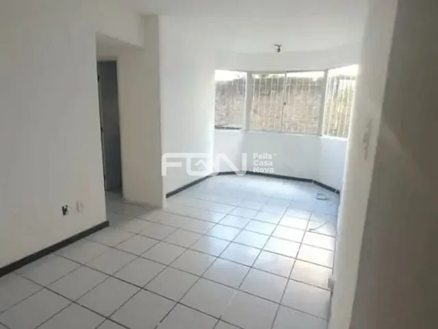 Apartamento 2 quartos e 1 banheiro, à venda, no bairro Gleba C em Camaçari