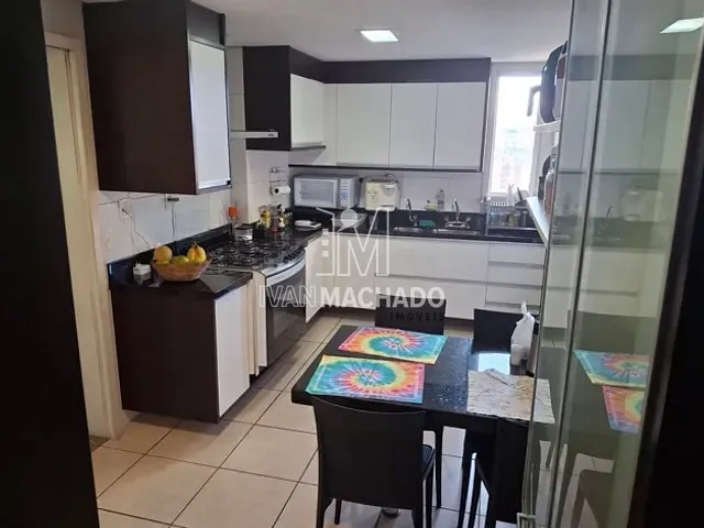 Apartamento 4 quartos e 5 banheiros, à venda, no bairro Praia do Canto em Vitória