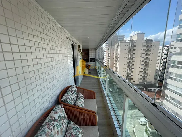 Apartamento 3 quartos e 2 banheiros, à venda, no bairro Ocian em Praia Grande