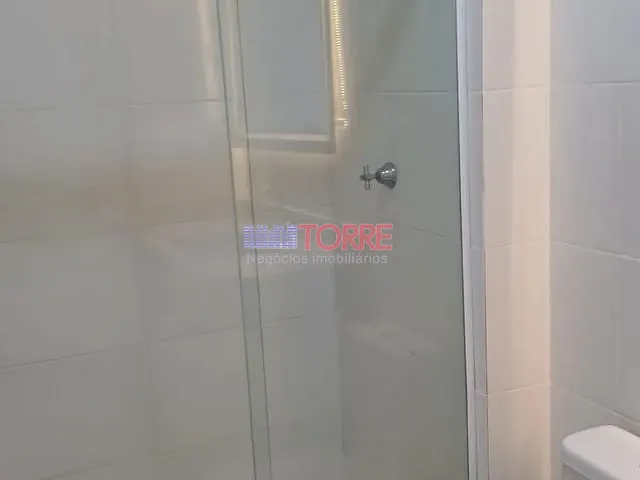 Apartamento 2 quartos e 2 banheiros, para alugar, no bairro Olivença em Ilhéus